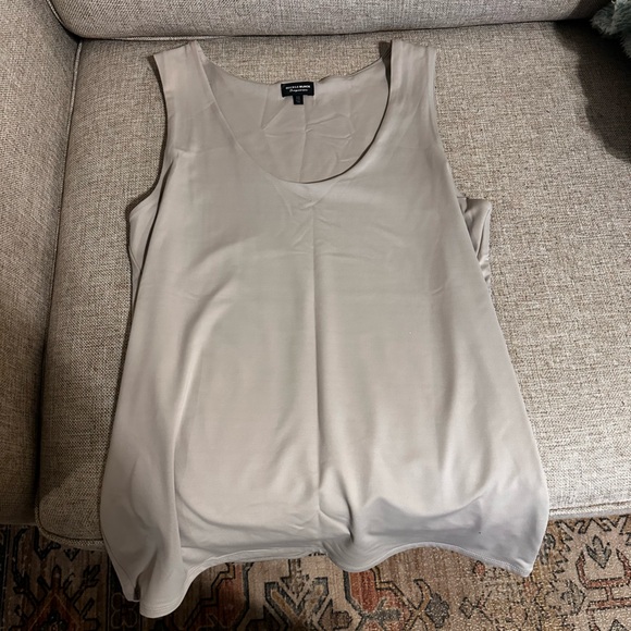 Buckle Tank Top - Picture 4 of 6